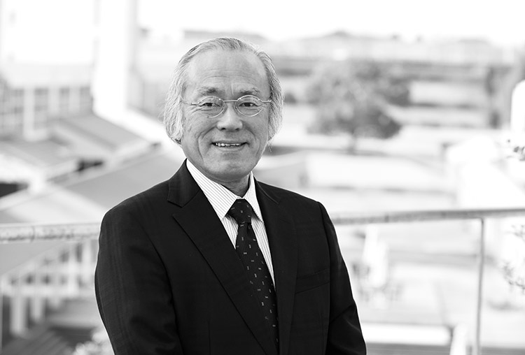 芸術工学専攻主任 佐藤 優教授 芸術工学研究科長